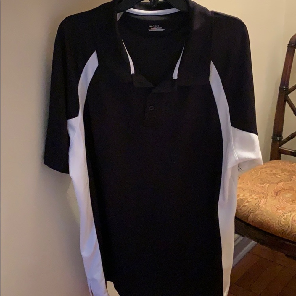 Under armour shirt size xxl
